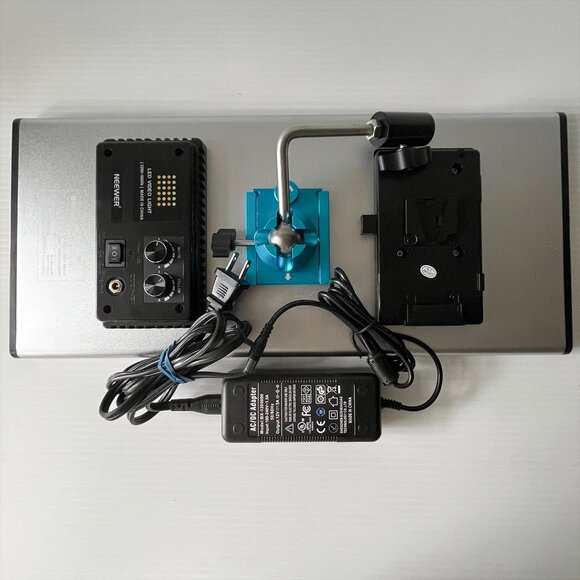 Neewer NL1320 LED Video Light Bi-Color Dimmable Continuous Lighting - Picture 3 of 6